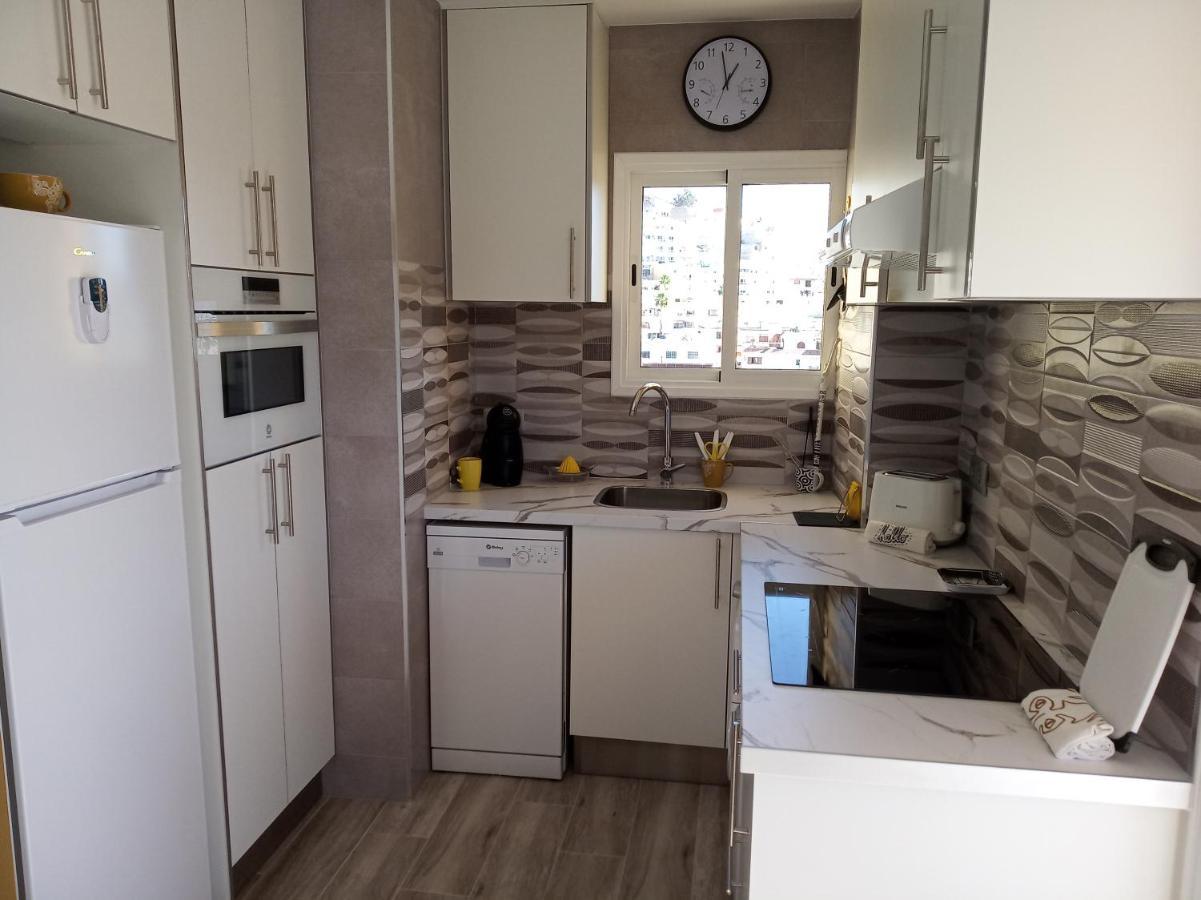 Luxury Vista Mar Y Playa Torres Del Sol B404 Apartment Playa de las Americas  Exterior photo